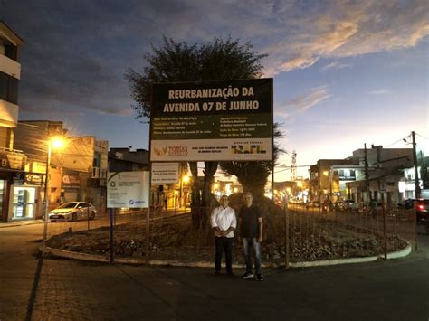 Senador Alessandro assina ordem de serviço para reurbanização da