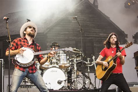 The Avett Brothers Announce 2019 Tour Dates | Music News | Consequence ...