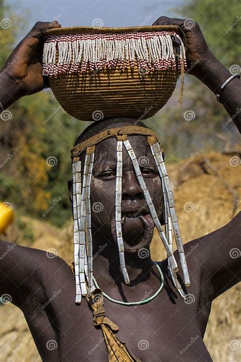 Portrait Of A Mursi Woman In Ethiopia Editorial Photo Image Of Eth16