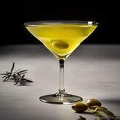 Dirty Martini Cocktail Recipe | Home Bar Menu