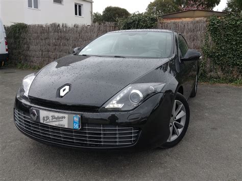 Renault Laguna III coupé 1 5 DCI 110 FAP Black Edition Garage Priour