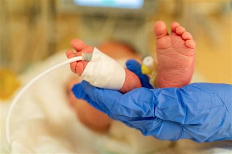 Aparatură medicală pentru salvarea prematurilor Spitalul din Târgu