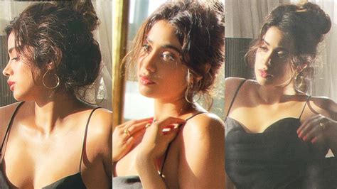 Janhvi Kapoor S Latest Sultry Pictures Will Make You Forget Flaming Hot Cheetos Seen Yet