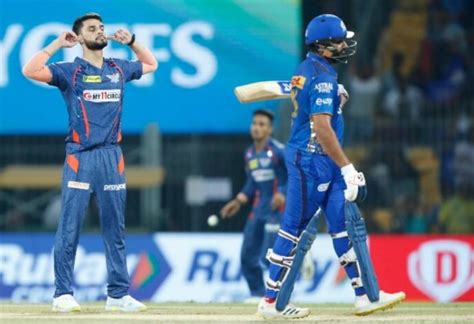 IPL 2023 Eliminator MI Cricketers Target Naveen Ul Haq On Social Media