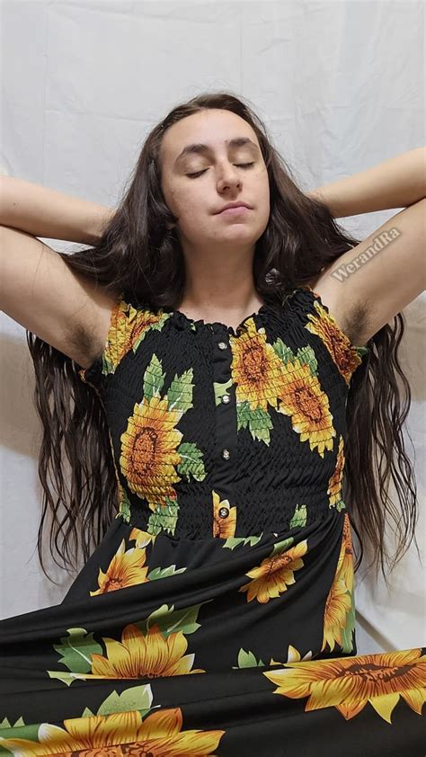 Sunny Sunflower 🌻 Hairy Happy Hippy Girls Armpits R Hairyarmpits