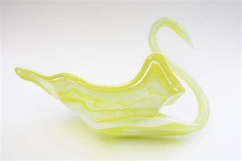 Vintage Murano Style Sooner Art Glass Swan Slag Glass Bowl Or Planter Lemon Pie Yellow And White