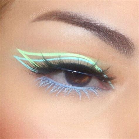 Creative Eye Makeup Art Ideas You Should Try Blue And Pink Cut Crease