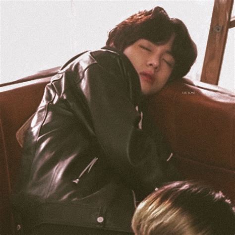 On Twitter Good Night Tae ♡ Taehyung Selca Bts Jungkook V Bts