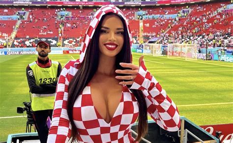 Ivana Knoll Goes Viral Showing Off Massive Boobs And Booty At World Cup In Qatar Page 6 Of 7