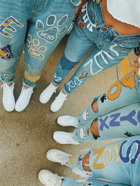 15 Cutest Senior Jeans Ideas We Re Obsessing Over Right Now Artofit