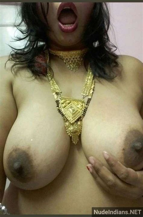 BBW Tamil Aunty Showing Big Boobs And Big Ass Pics Sex Xxx Nude Pictures