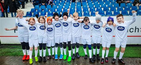 E Jugend Als Einlaufkinder Beim Vfl Sv Bad Rothenfelde