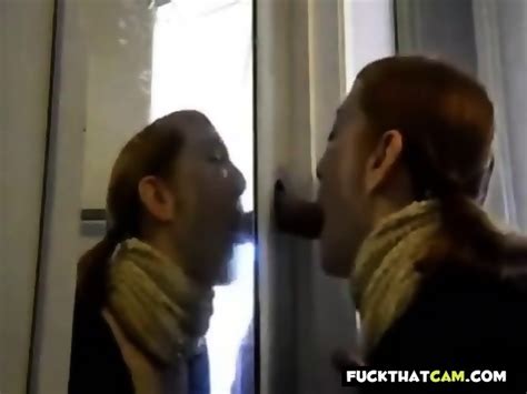 Homemade Gloryhole Bj Swallow For Amateur Couple