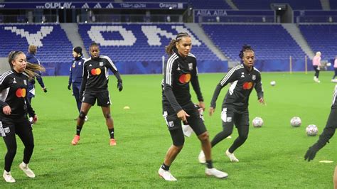 OL féminin Wendie Renard et Delphine Cascarino sélectionnées en