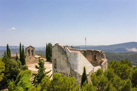 Crumbling Italian Castle Transformed Into A Modern Lookout Tower