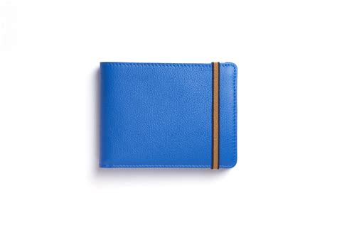 Light Blue Minimalist Wallet With Coin Pocket by Carré Royal