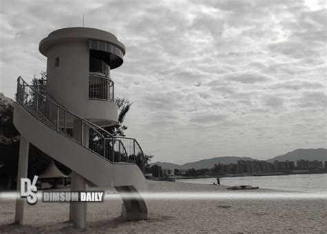 Red tide spotted at Golden Beach in Tuen Mun - Dimsum Daily