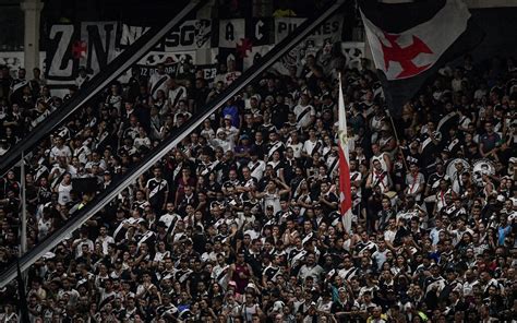 Torcida perde paciência Vasco em São Januário Obrigação é ganhar