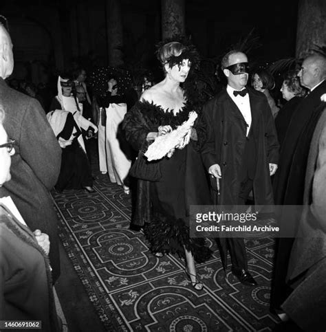 228 Truman Capote Black And White Ball Stock Photos, High-Res Pictures ...