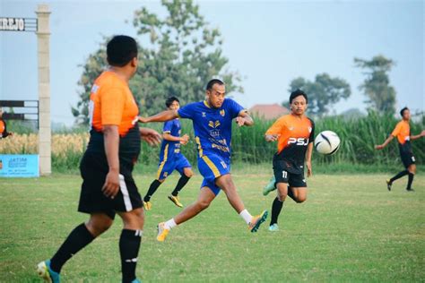 Relawan Jatim Beragam Gelar Trofeo Gama Mini Soccer Di Magetan Momen