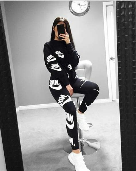 1 Ce Fameux Mariage Forcé Cute nike outfits Sporty outfits Fashion