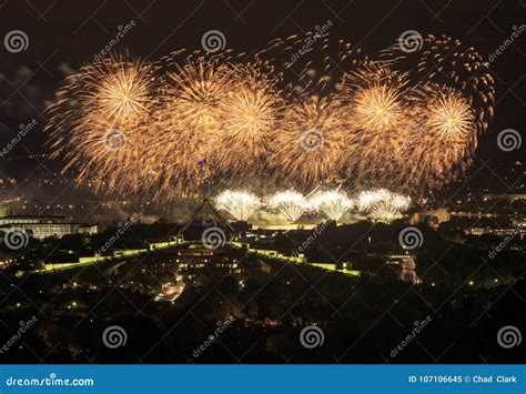 Fireworks over Canberra stock image. Image of burley - 107106645