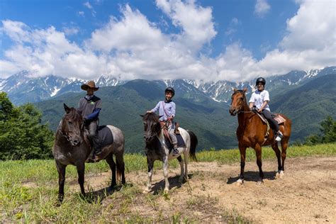 非日常体験を楽しめる「⽩⾺岩岳マウンテンリゾート」夏山を満喫できる青空ヨガやホーストレッキング、期間限定グルメなどを7月16日（土）より提供