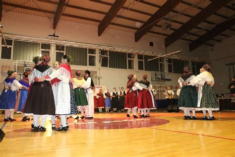 Kulturno Umjetni Ko Dru Tvo A Inci Velikim Koncertom Proslavilo