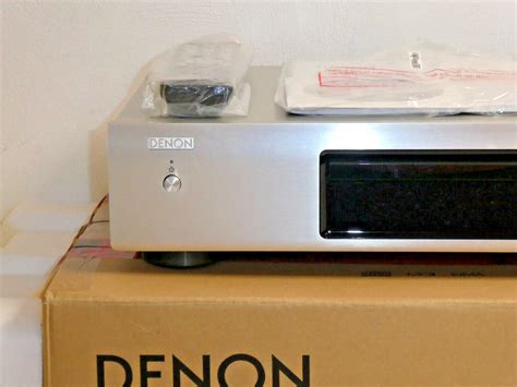 Denon DCD 520AE High End CD Player Silver WMA MP3 Original Packaging