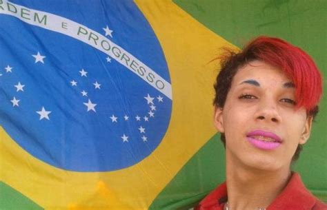 Homofobia faz mais uma vítima jovem gay de 17 anos é assassinado na Paraíba Pheeno