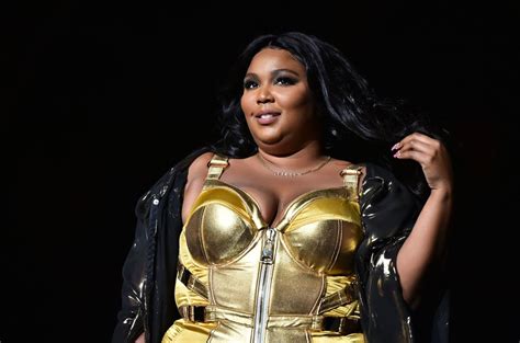 Lizzo Shuts Down Twitter Controversy Over Her Bare Booty Plane Outfit