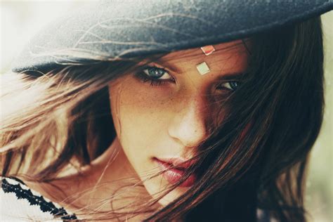 Women Face Freckles Brunette Wallpapers Hd Desktop And Mobile