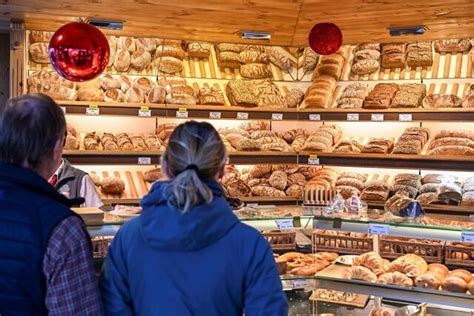 Frische Brötchen am Feiertag Diese Bäckereien öffnen in Herten