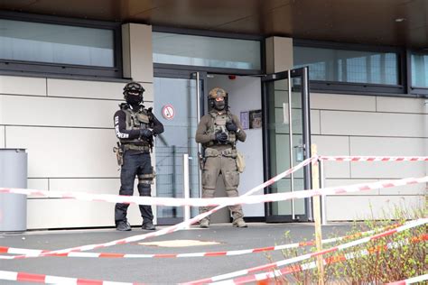 wuppertal aktuell Großeinsatz am Wilhelm Dörpfeld Gymnasium in