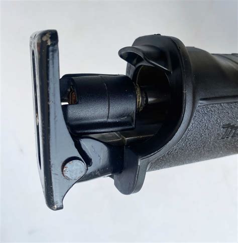 Makita DJR186Z - Акумулаторен саблен трион 18V 3.0Ah гр. Шумен ...