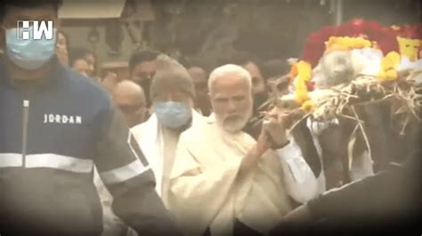 Narendra Modi Carries Mortal Remains Of Mother Heeraben Modi Articles