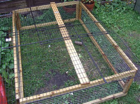 Simple, Cheap Guinea Pig Run : 5 Steps - Instructables