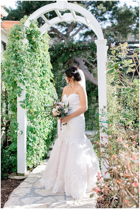 Holly + Preston // La Venta Inn Wedding - tracyrinehart.com