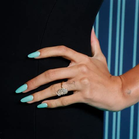 10 Tiffany Blue Nail Ideas For Channeling Audrey Hepburn