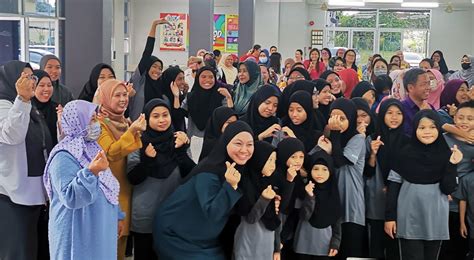 60 Anak Yatim Dirai Anjuran KEMAS Sibu UTUSAN SARAWAK