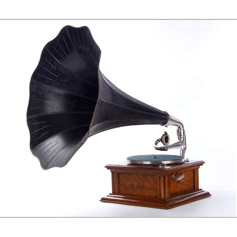 Antiguo Gramófono de Trompeta HMV Modelo Monarch IV Para el Mercado