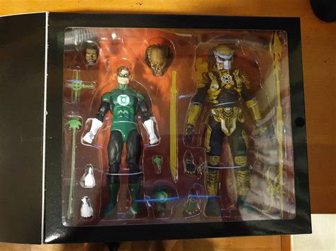 NECA DC Green Lantern Vs Sinestro Corp Predator Hobbies Toys Toys