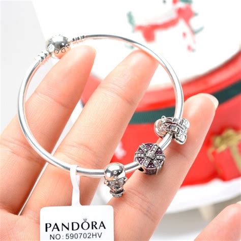 Chris精品代購pandora 潘朵拉 925純銀 新款 手飾 手環 Charms 球形鏈扣 貓咪 雪人 禮物盒 吊飾 Yahoo奇摩拍賣