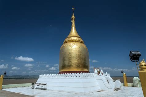 Bupaya Pagoda Bagan Myanmar Stock Photo - Download Image Now - Ancient ...