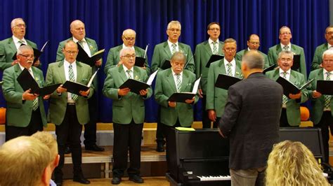 Sechs Ch Re In Der Mehrzweckhalle Bosserode Chorverein Feierte