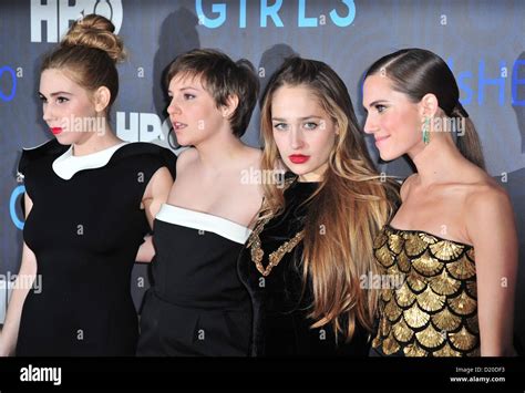 Zosia Mamet Lena Dunham Jemima Kirke Allison Williams At Arrivals For Hbos Girls Season Two