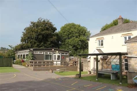 Somerset Primary School Undergoes Work To Reduce Its Carbon Footprint