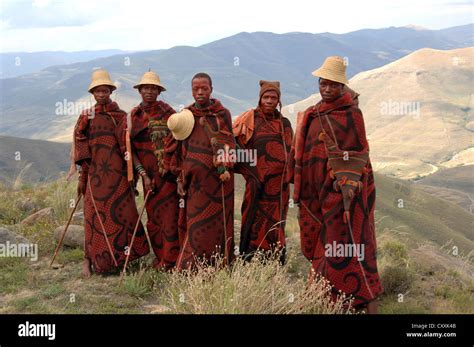 Group of young Basotho men wearing traditional Basotho blankets in Lesotho Stock Photo - Alamy