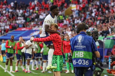 Inglaterra nos pênaltis vence Suíça e vai à semifinal da Euro