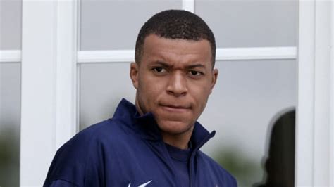 Vidéo Affaire Mbappé ce détail incongru dans l établissement de